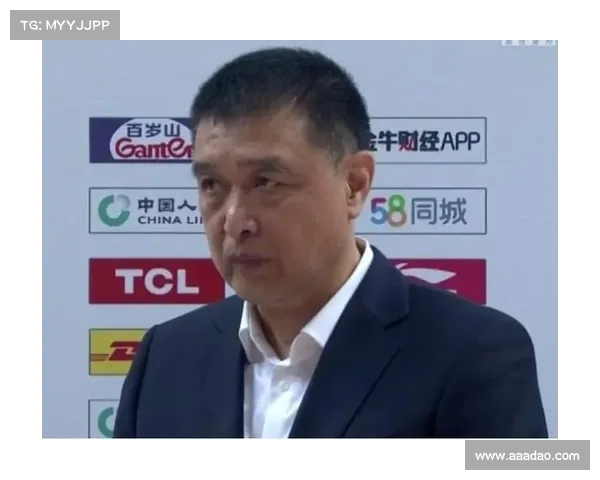 62岁三冠教头闵鹿蕾宣布卸任 CBA执教生涯或迎终章 62岁三冠教头闵鹿蕾宣布卸任 CBA执教生涯或迎终章